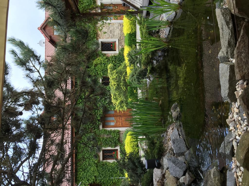 Penzion Ve Stoleti Lodenice Экстерьер фото